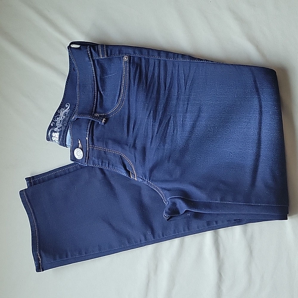 EUC Express Stretch Cropped Jeans / Capris Size 8 / 8R